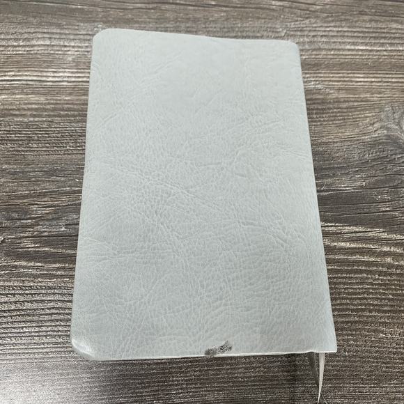 New World Translation of the Holy Scriptures, 2013 Watch Tower Compact Jehovahs - Picture 3 of 12